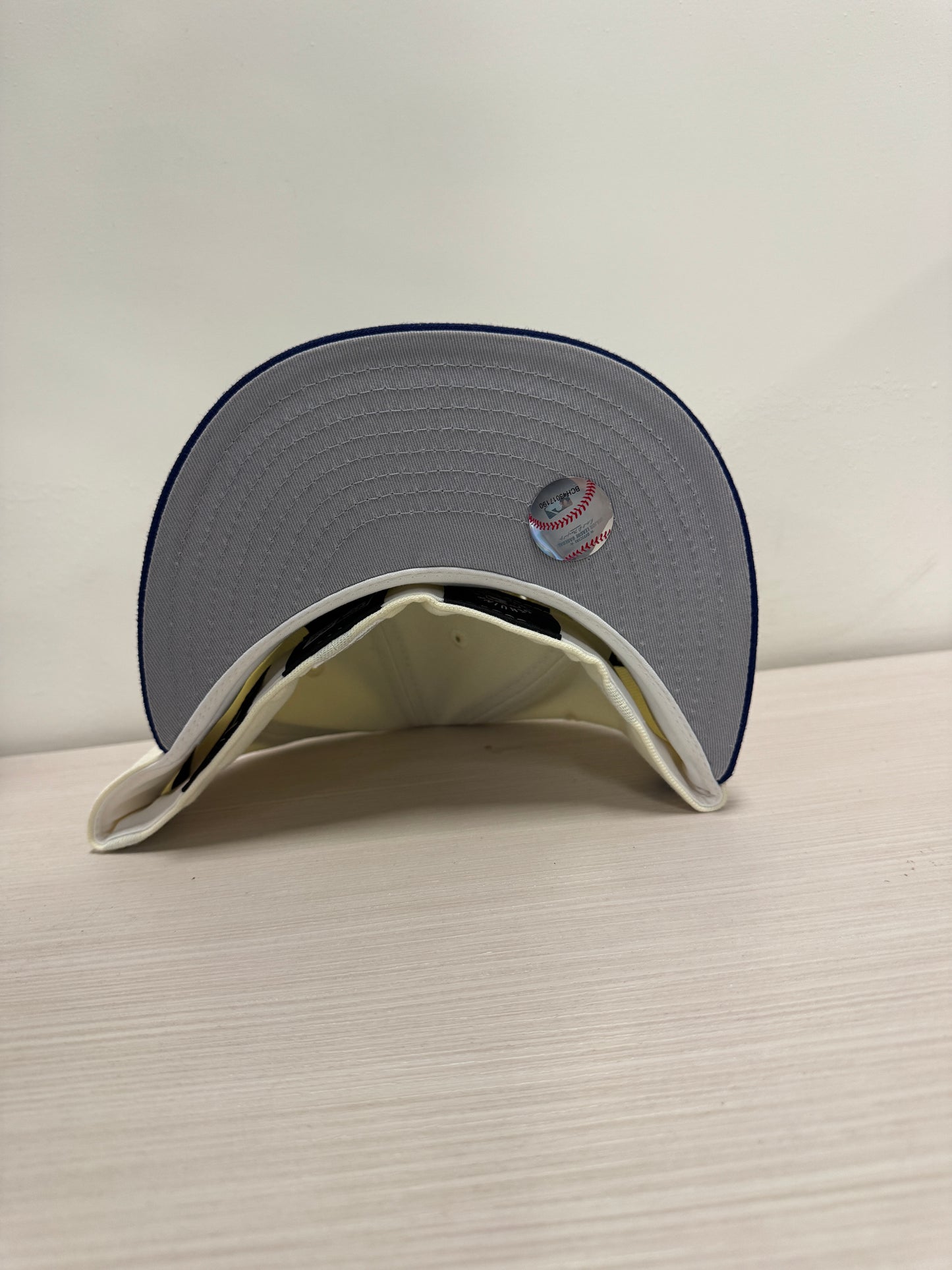 LA Dodger Fitted New Era World Series Exclusive Hat