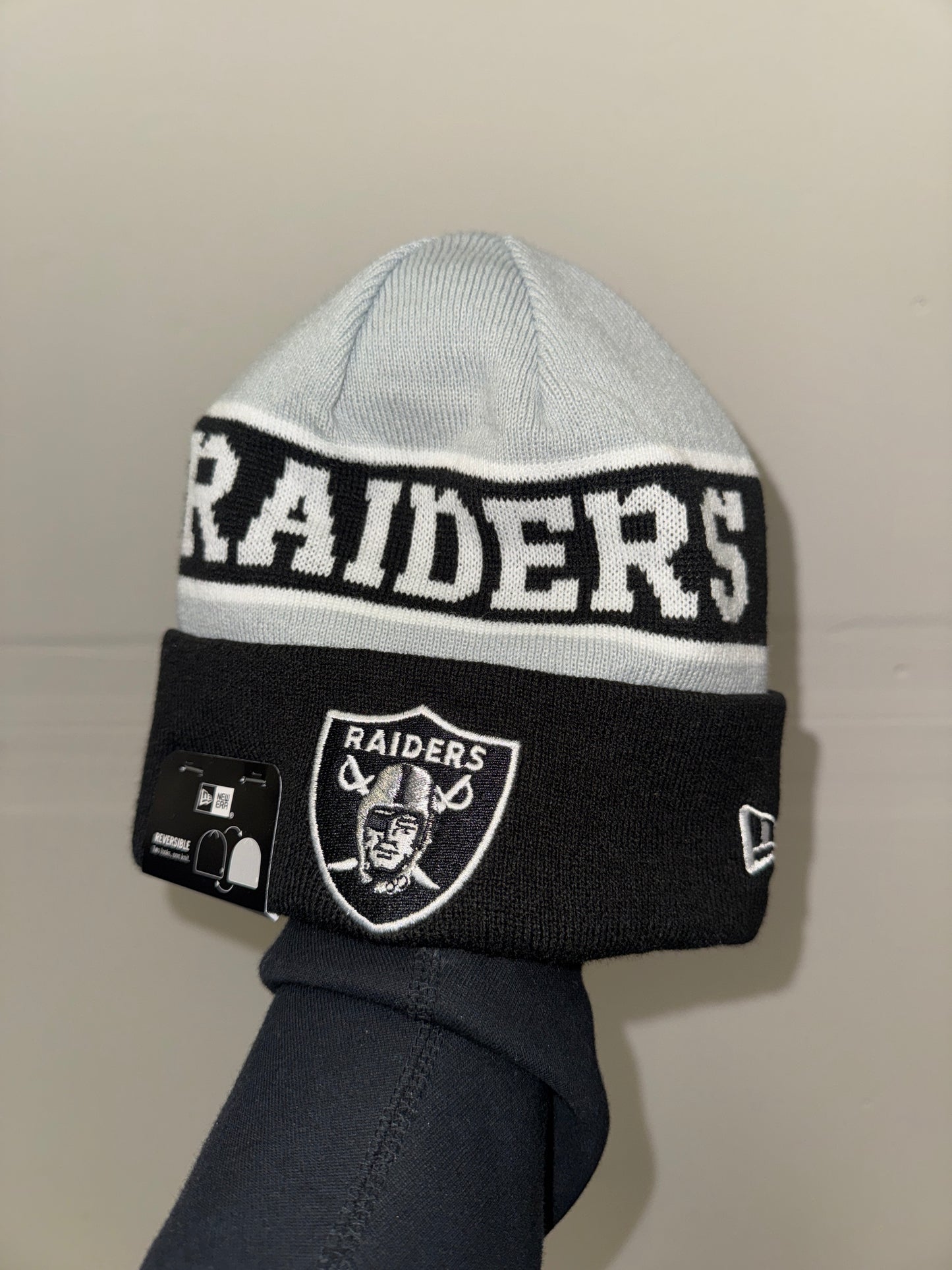 New Era Raiders Reversible Beanie